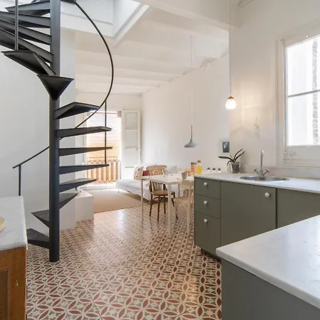 White Penthouse Apartament