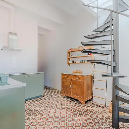 Apartment White Penthouse