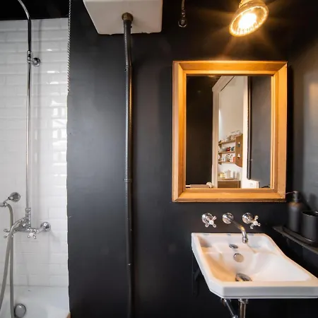 White Penthouse Apartman Barcelona